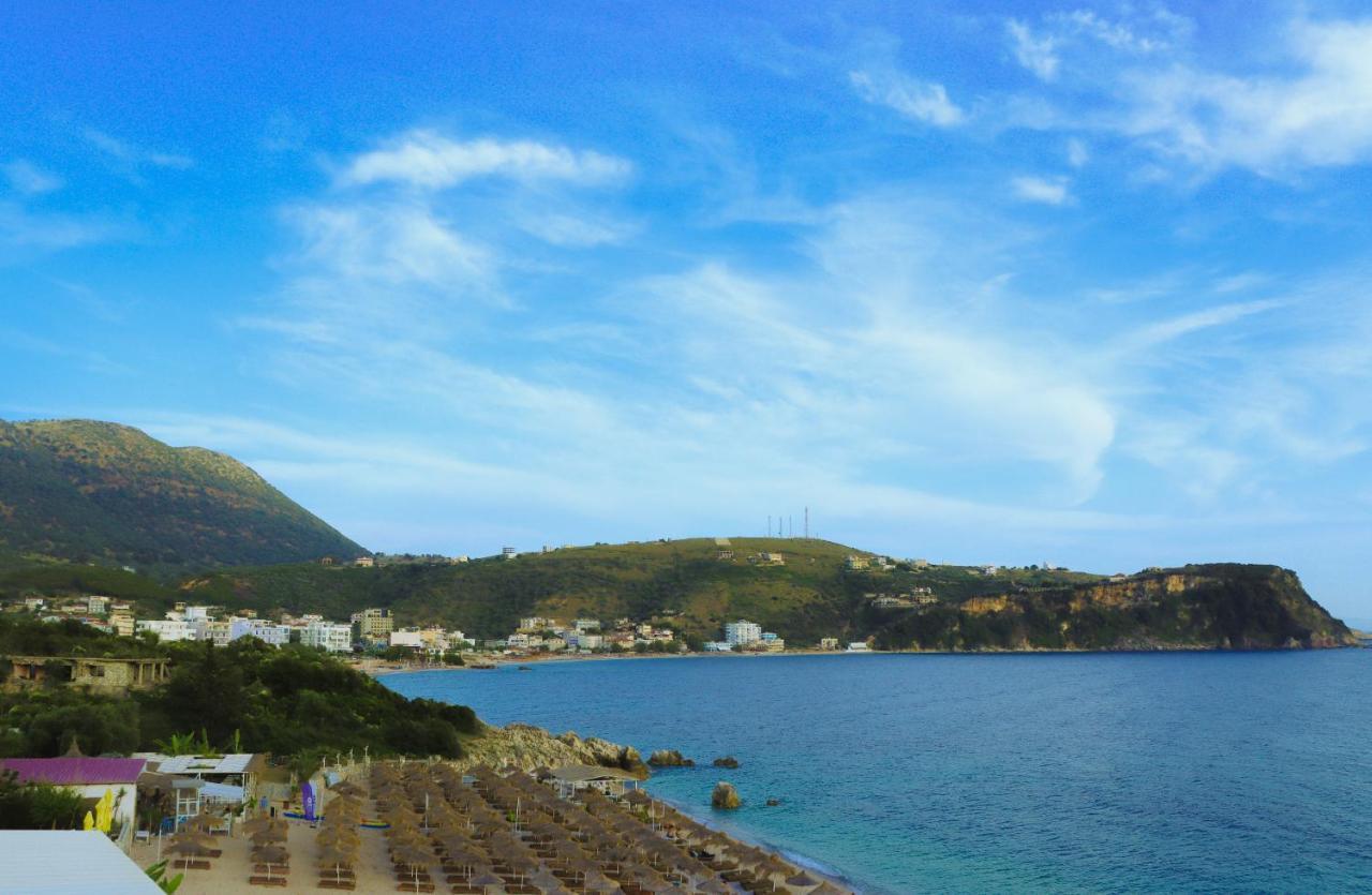 Anel * Himara