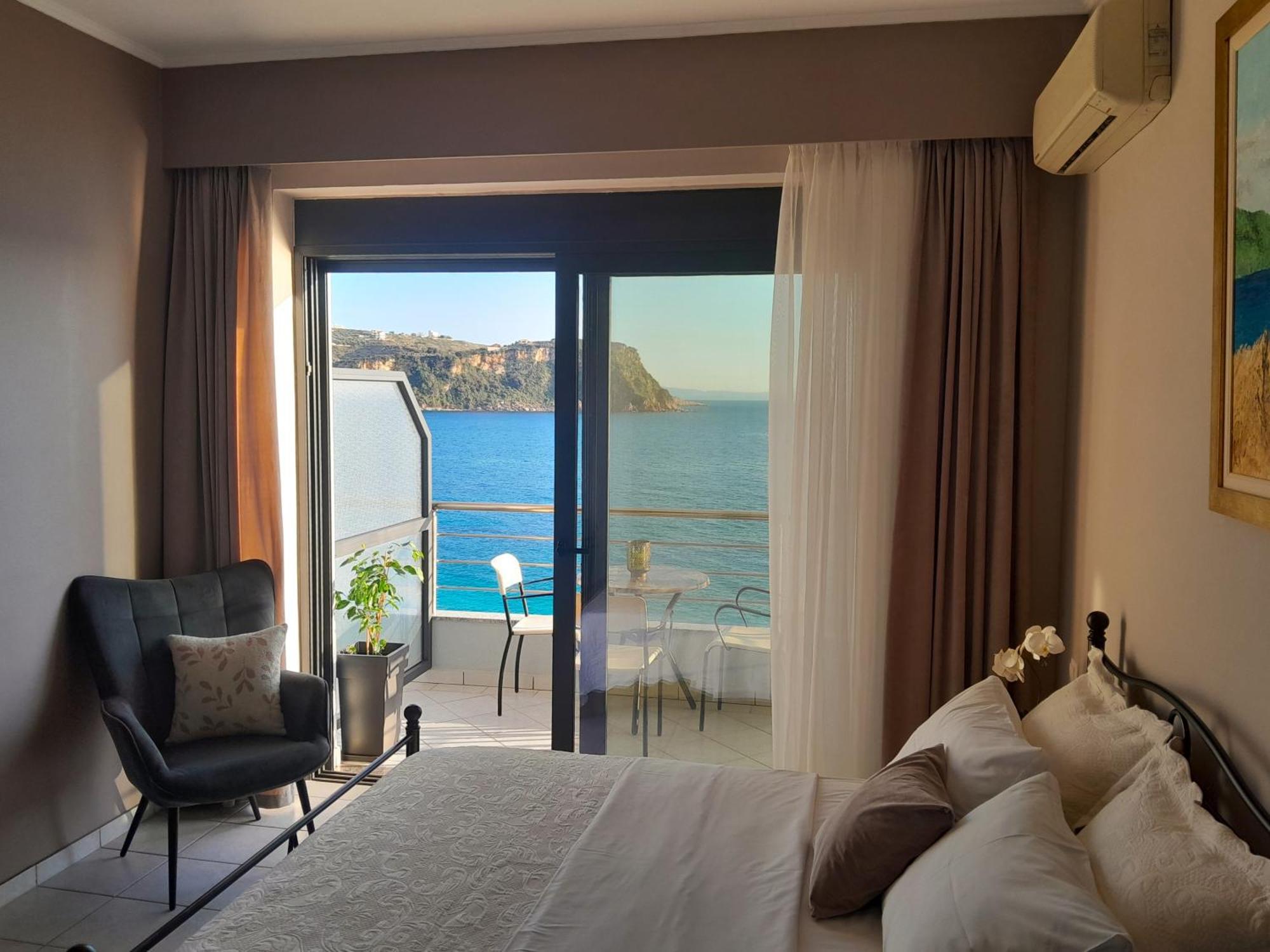 Anel Himara